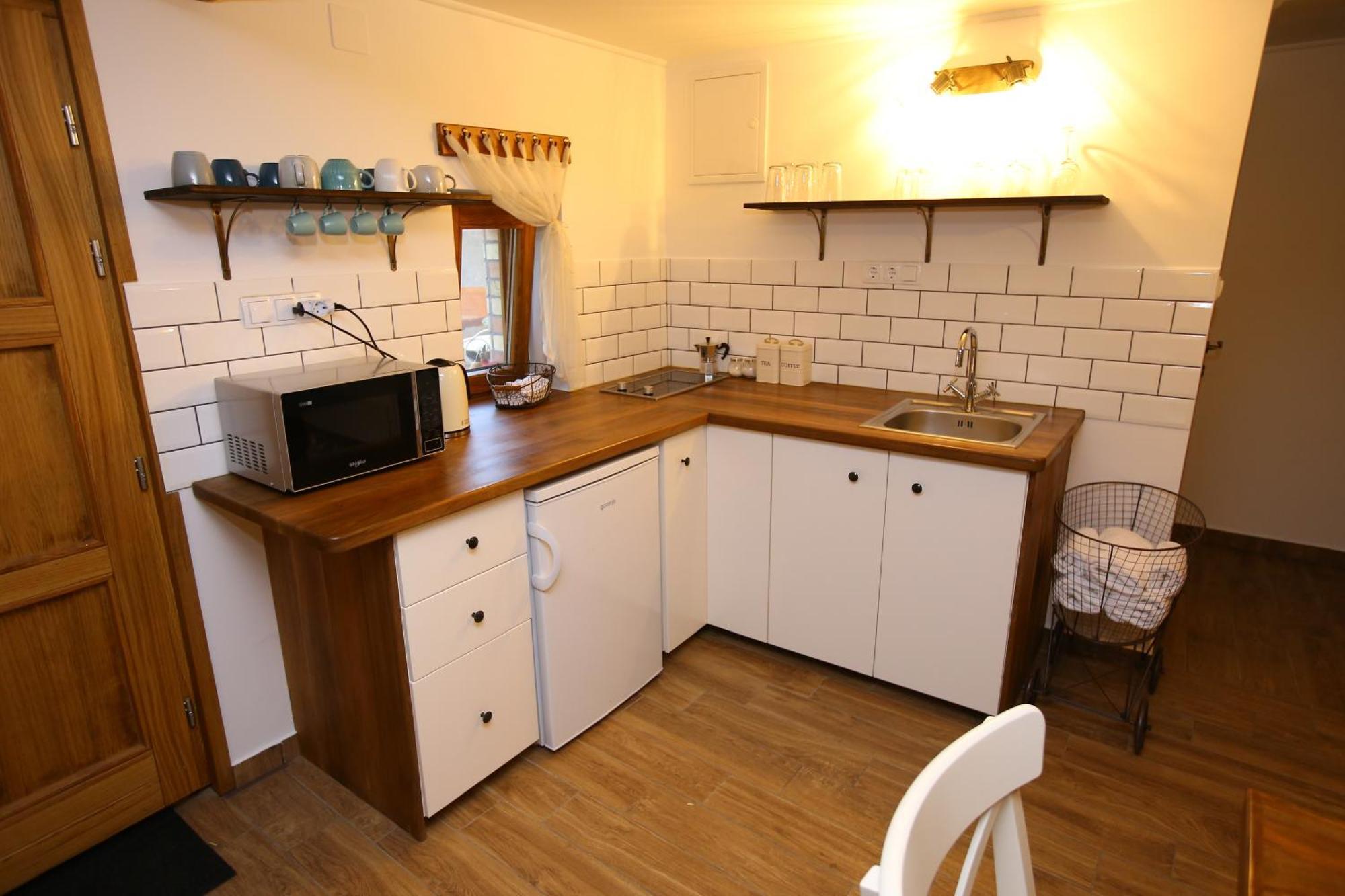 Apartamento Góhér pince és vendégház Csaszartoltes Exterior foto