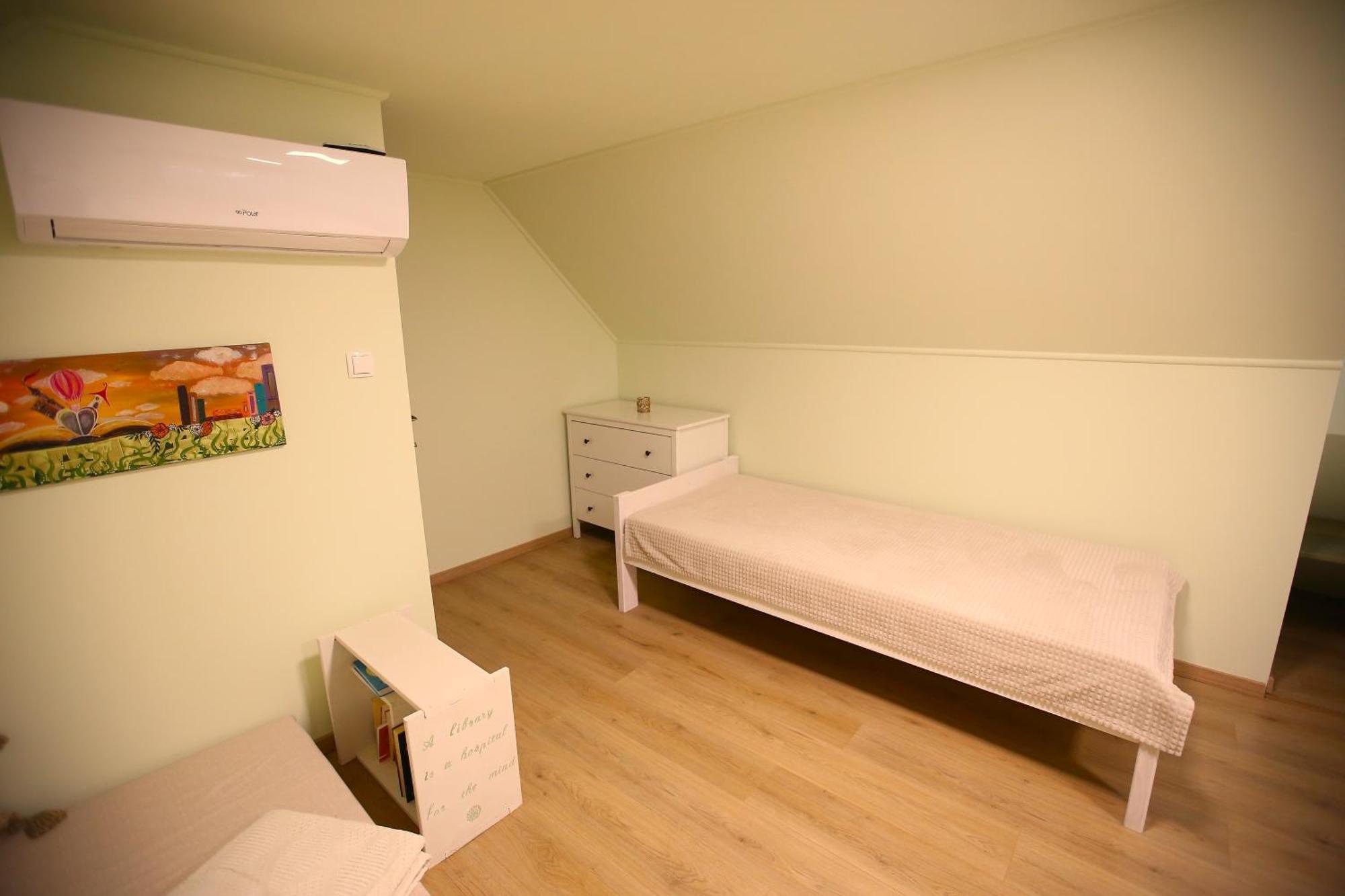 Apartamento Góhér pince és vendégház Csaszartoltes Exterior foto